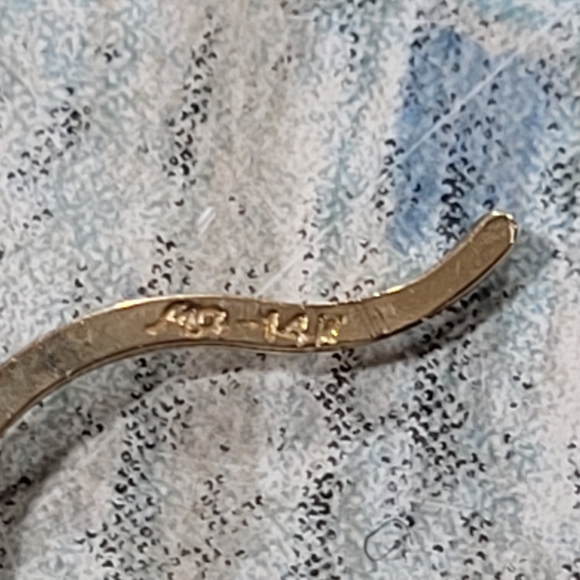 Ma 14k Oval little Hoop Earrings. - Picture 3 of 12